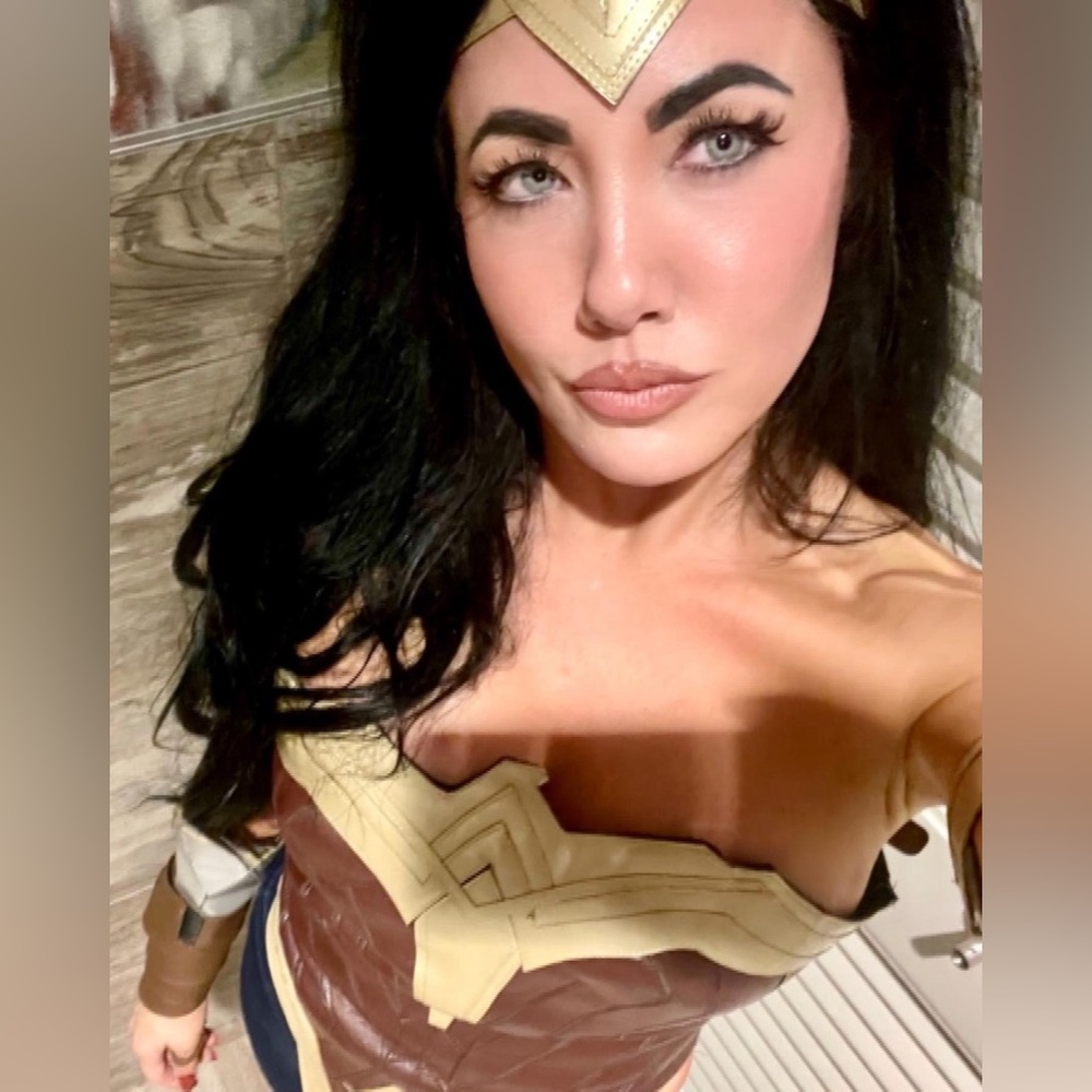 Meet your Posher, Rhea - Picture 14 of 14